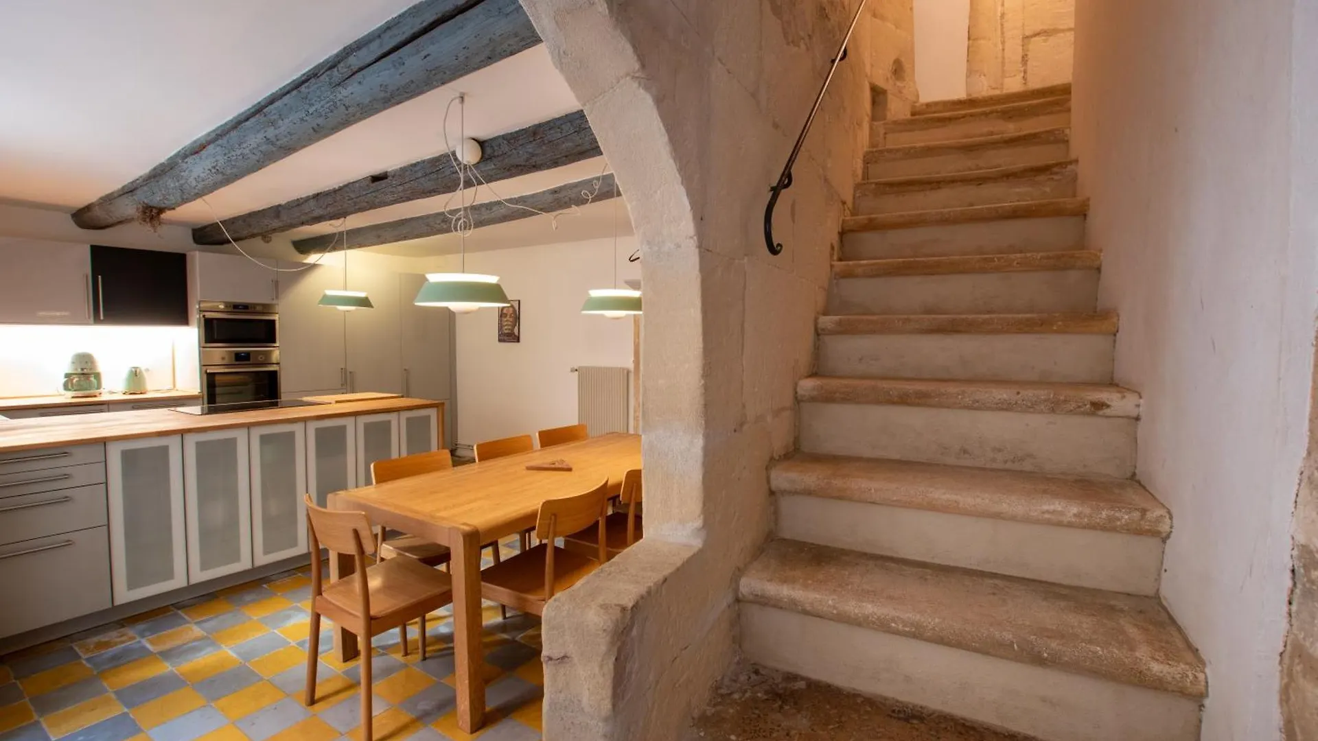 Holiday home Bateliers - Charme Et Terrasse Villa Arles France